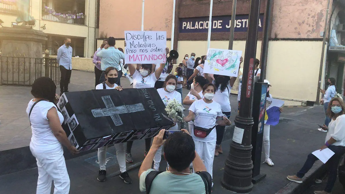 Marcha-mujeres-cuernavaca2