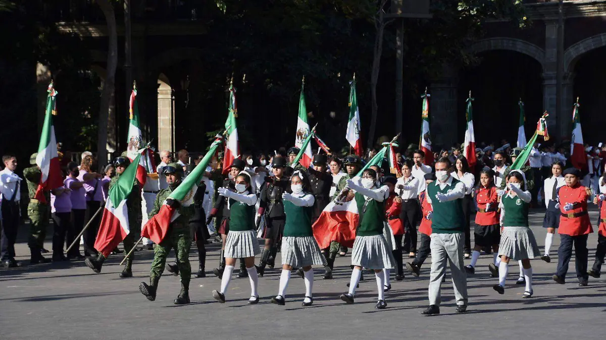 día-bandera-froylán