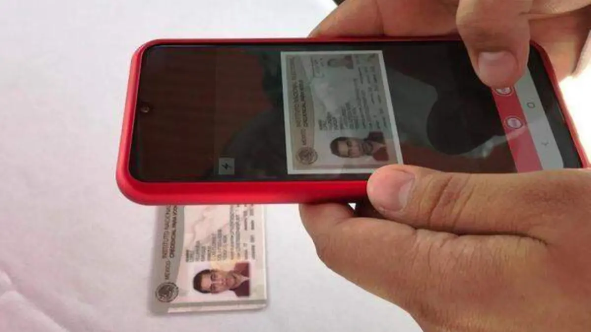 El proceso se realiza a través de una aplicación móvil autorizada por el INE Froylán Trujillo