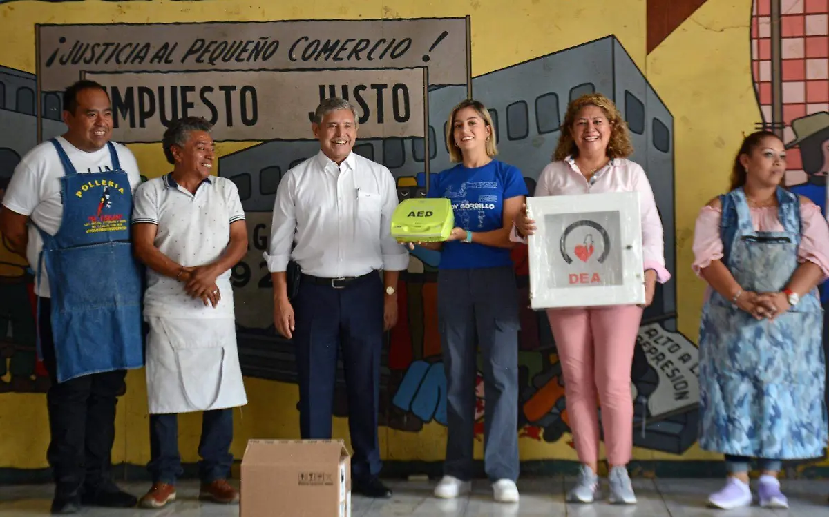 entrega-desfibrilador-emireth