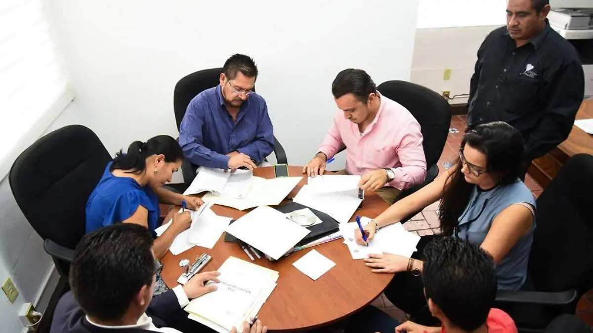 Samuel Sotelo recibió la información de la dependencia la cual se verificará durante el periodo establecido por la ley El recién nombrado consejero jurídico del Gobierno