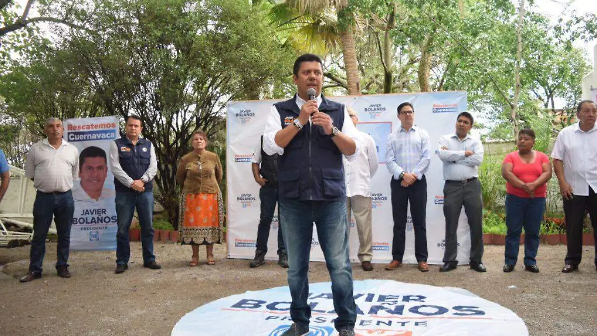 Javier Bolaños Aguilar