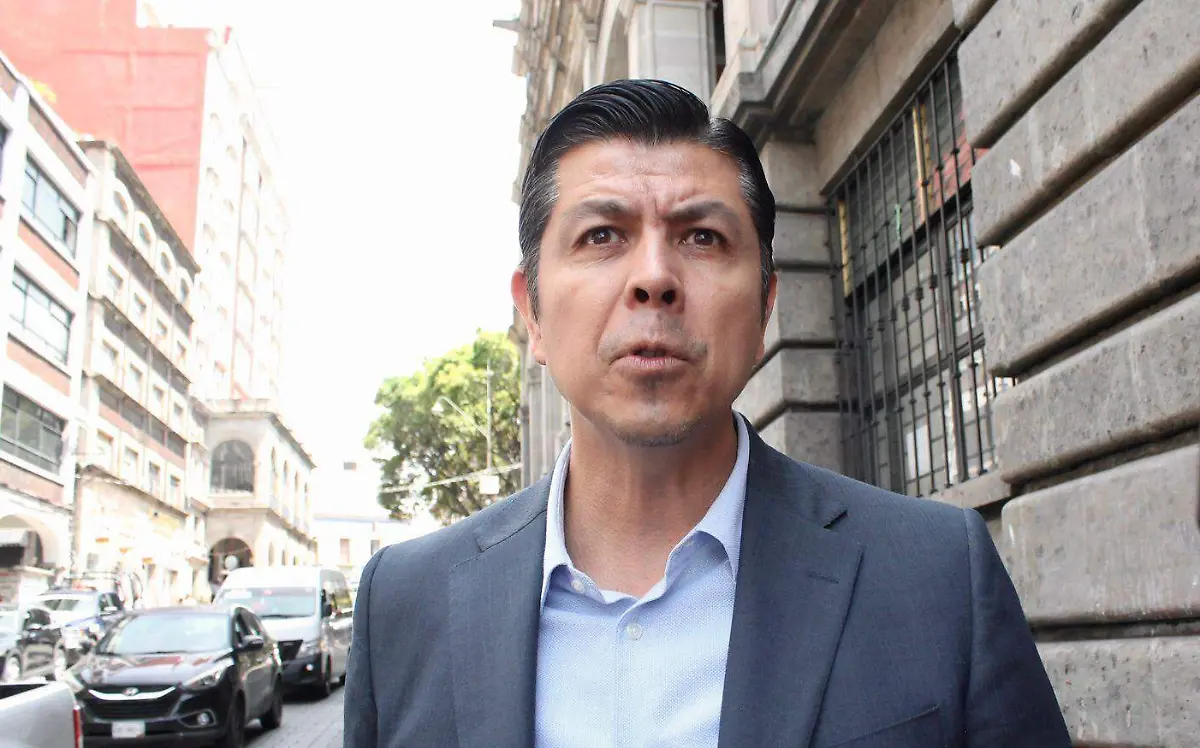 senador-sergio-pérez-agustín