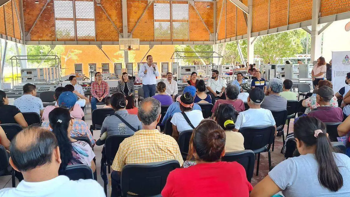 entrega-apoyos-productores-emprendedores-jojutla-2-foto-ange-albarran