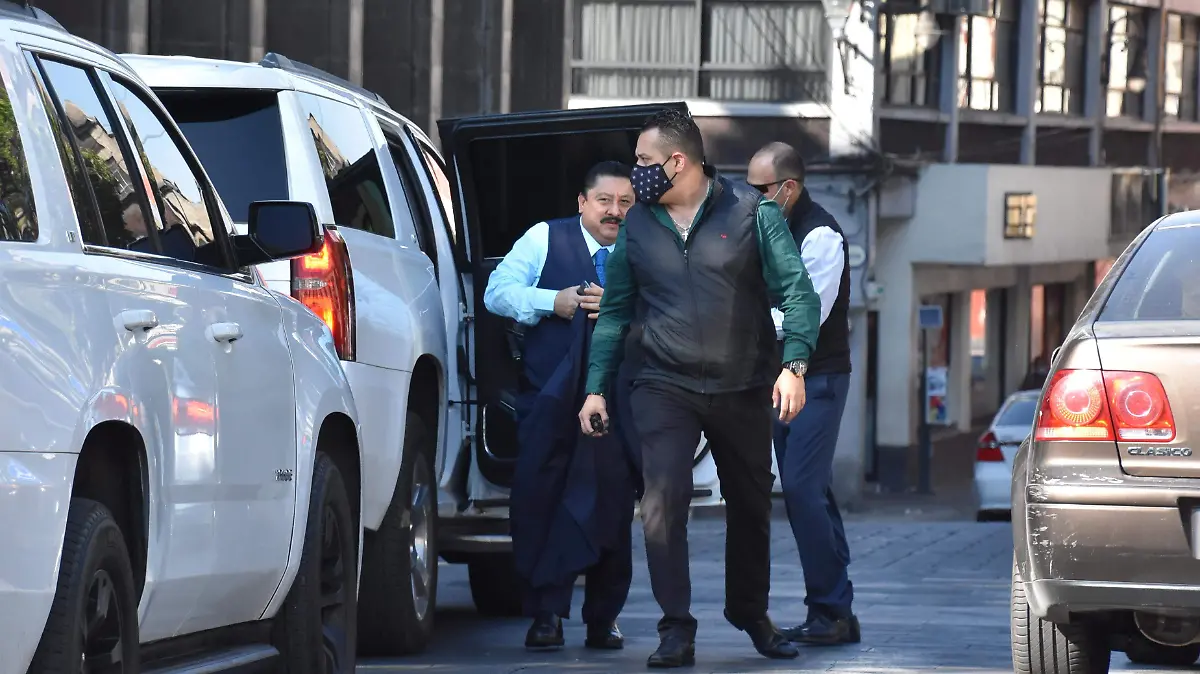 FROY-F10A Uriel Carmona Fiscal del estado (1)