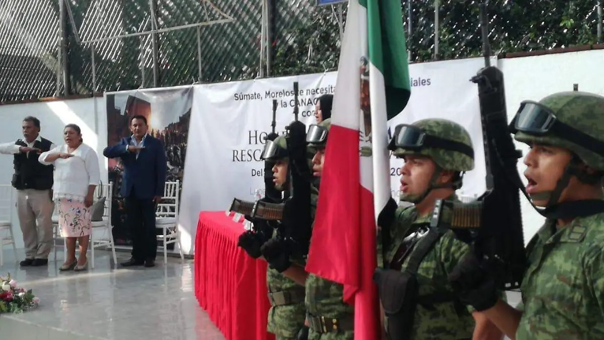 Homenaje a las víctimas, rescatistas y voluntarios del 19S Canacintra (7)