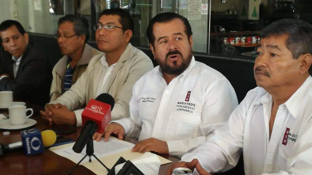 Maestros por México, Víctor Benítez Quintero,