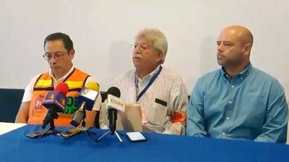 Rueda de prensa Andrés Cortés accidente aeropuerto Mariano Matamoros