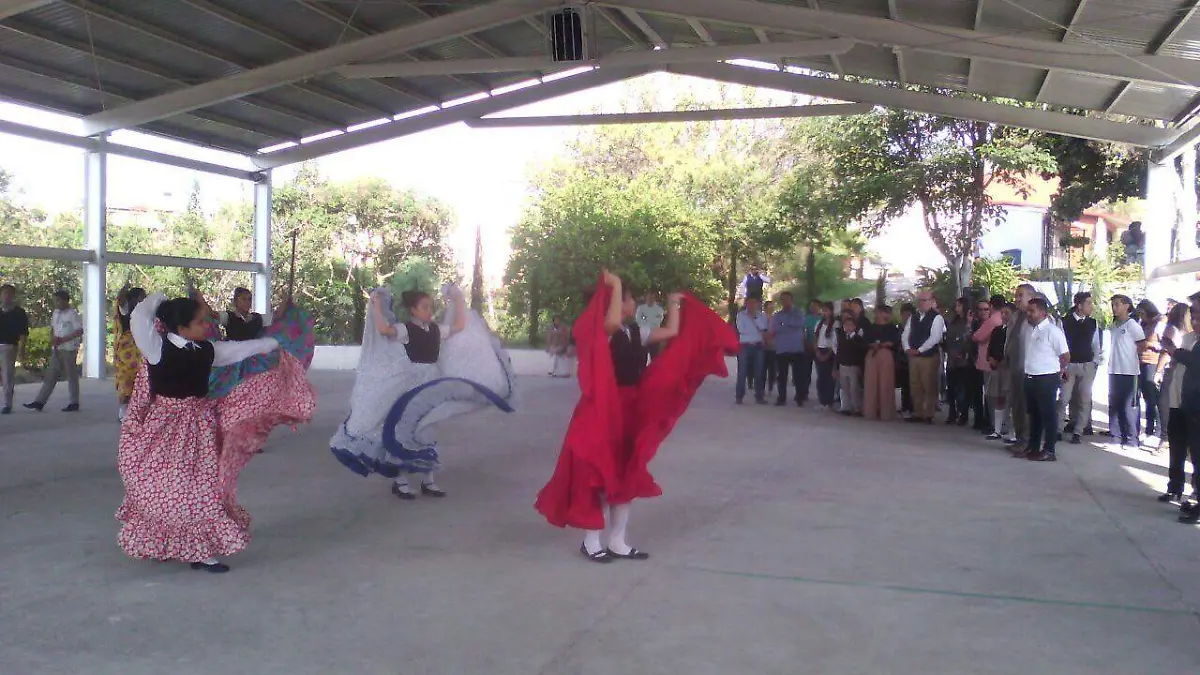 Escuela de Ahuatlán