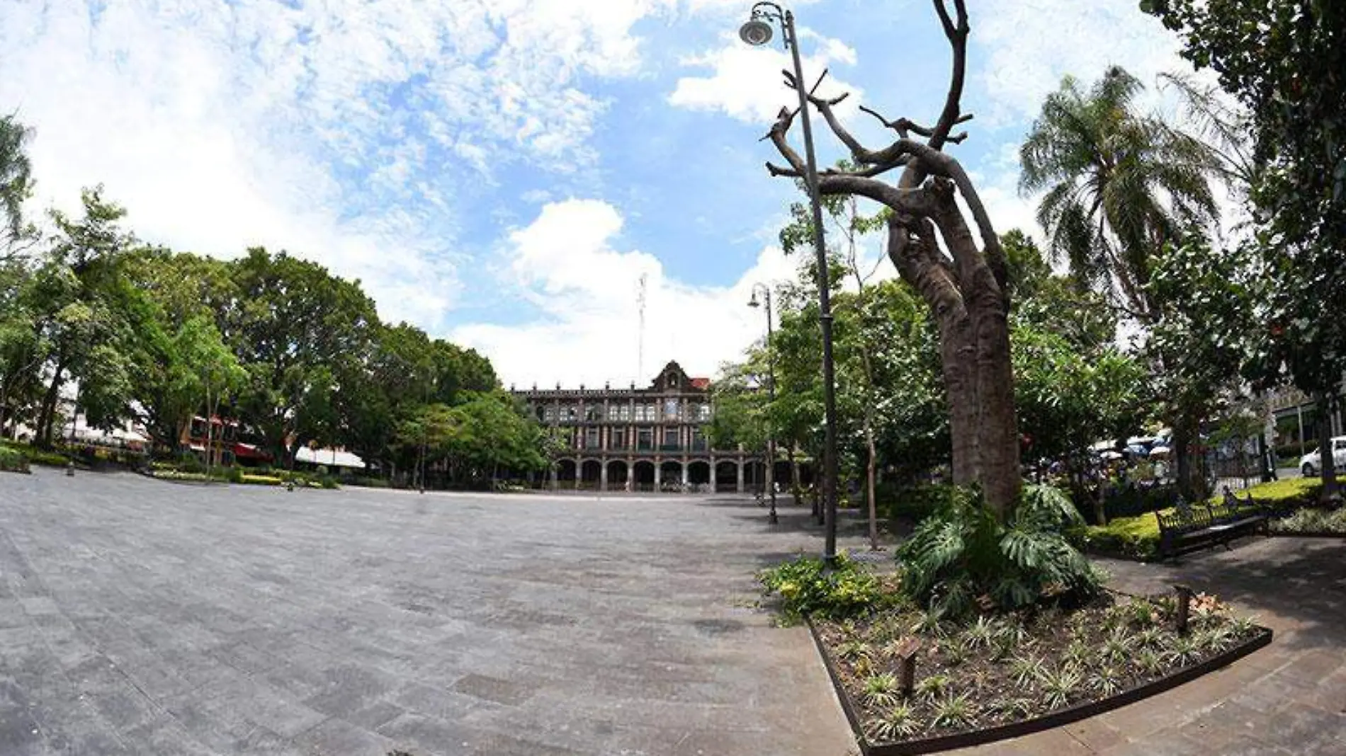 plaza-armas-cuernavaca