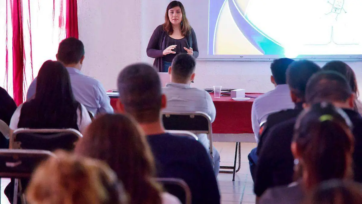 taller-funcionarios-tlaquiltenango-atencion-victimas-2-foto-angelina-albarran
