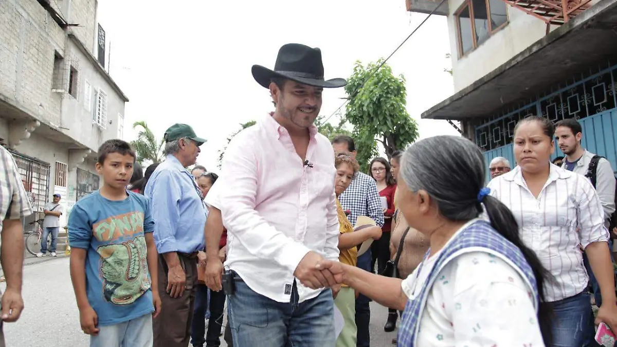 Ayuntamiento de Cuernavaca reunión en colonias (5)
