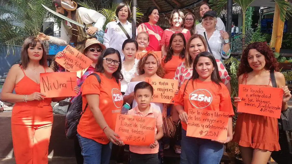 caravana-acuatica-tequesquitengo