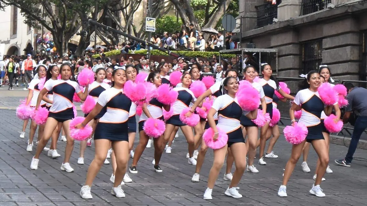 Desfile-20-noviembre 2