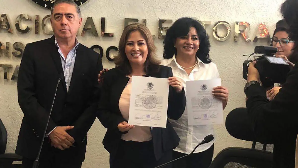 Lucía Meza Guzmán (2)