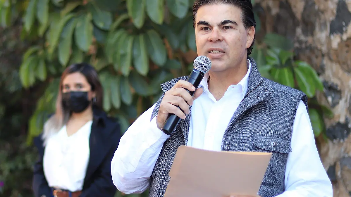 Javier-estrada-partidov