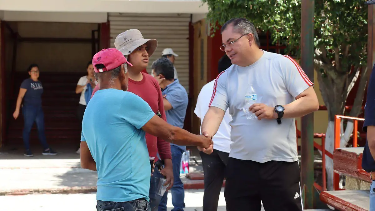 jornada-limpieza-pintura-seundaria-jiutepec-1-cortesia-ayuntamiento