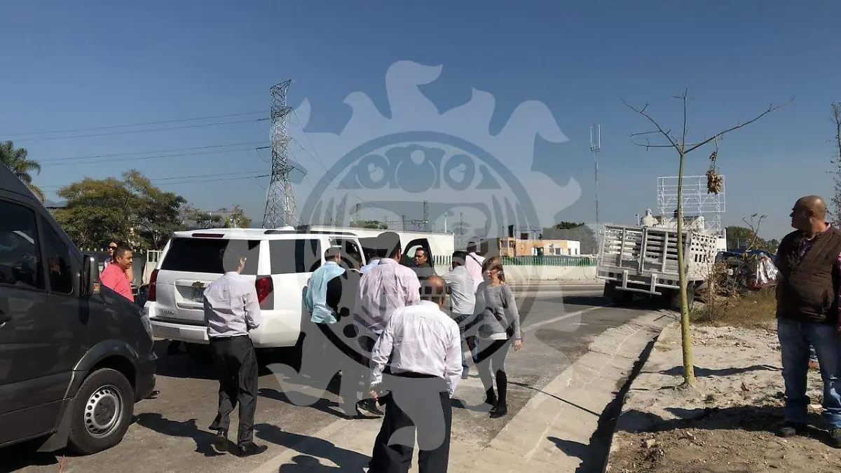 Detonaciones en inauguración de Zapata (3)