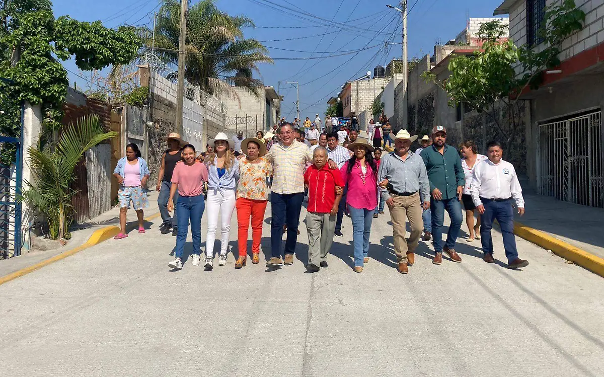 entrega-de-obras-alcalde