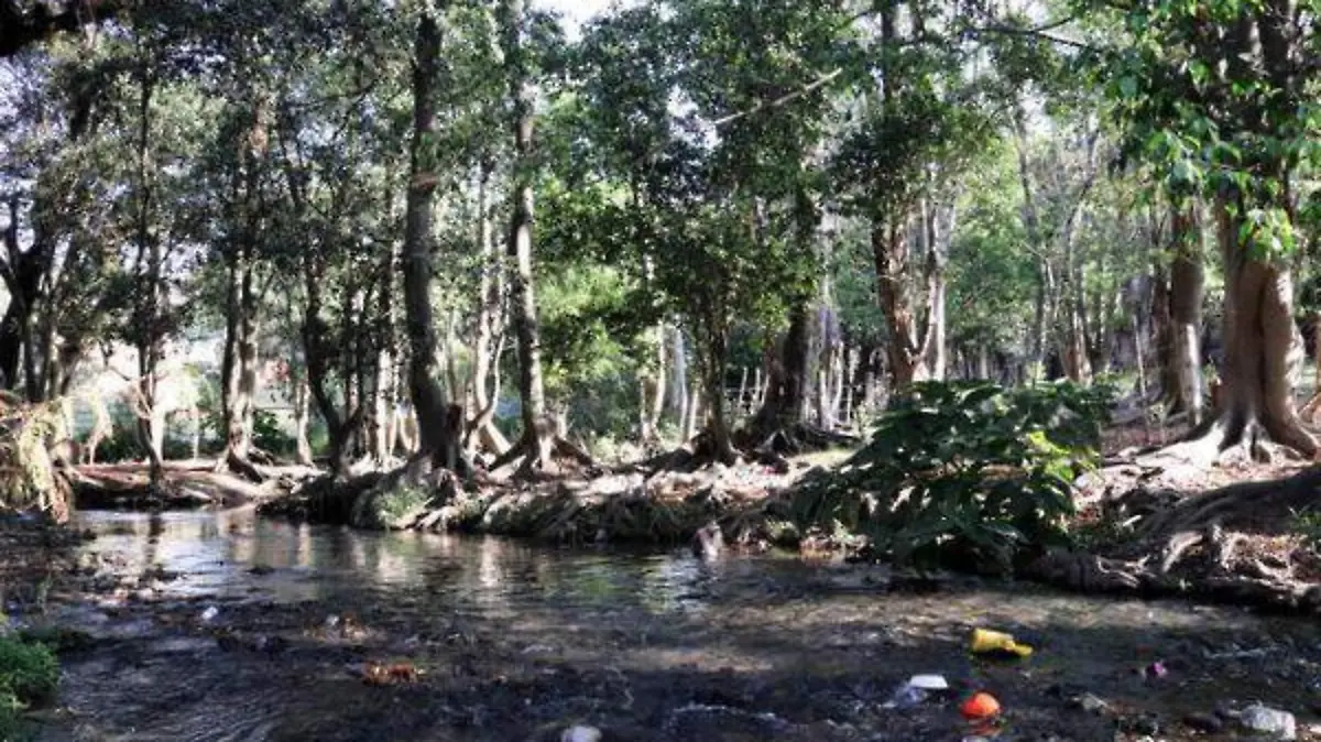 Barrios Lozano se negó a adelantar el número de descargas que tienen hacía el ríoCuartoscuro