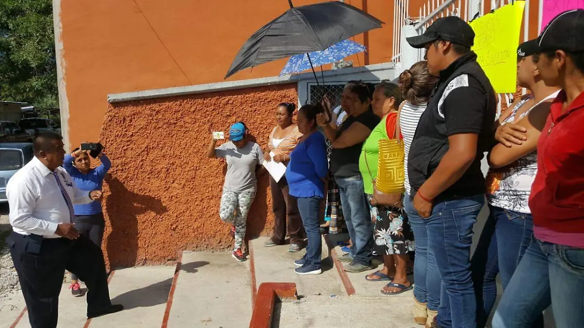 Toma de telesecundaria