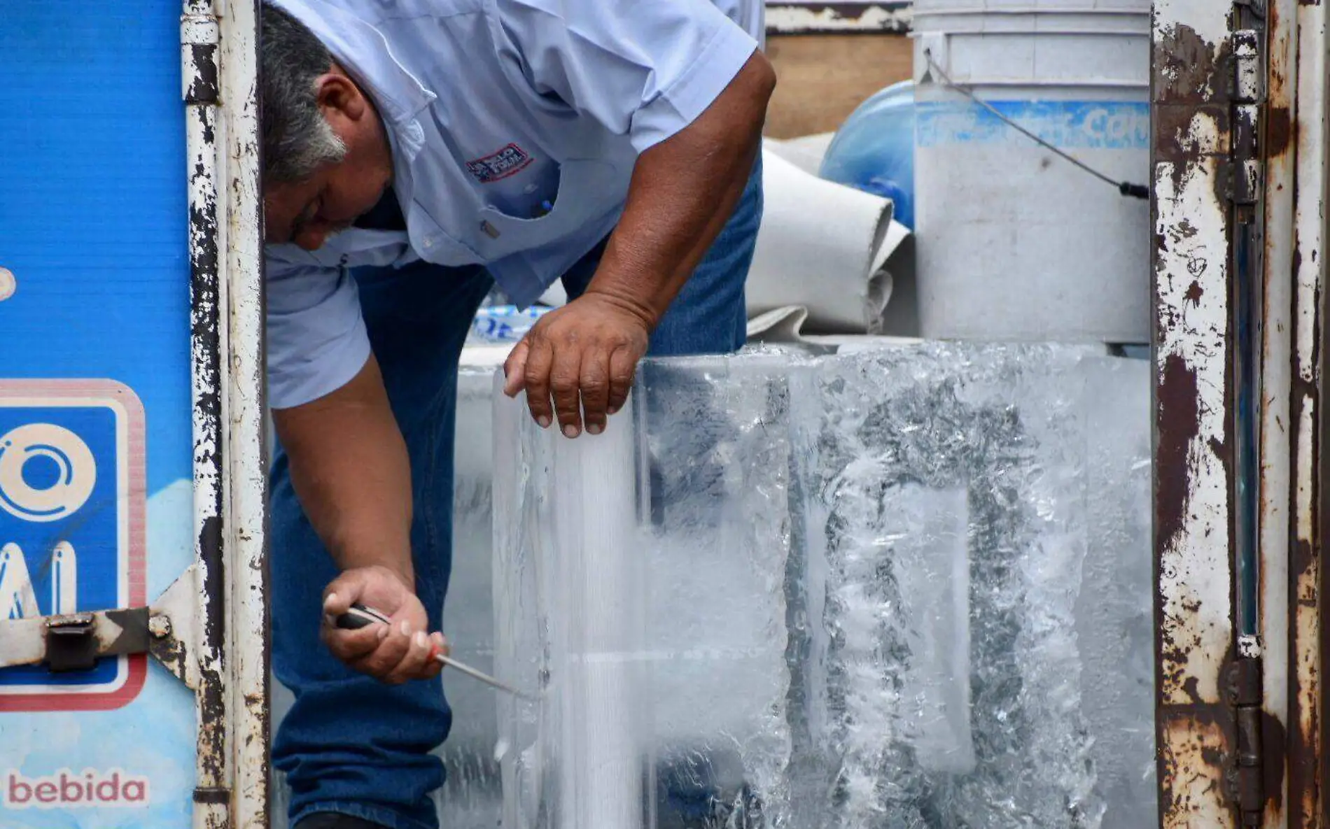 comerciantes-hielo-froylán