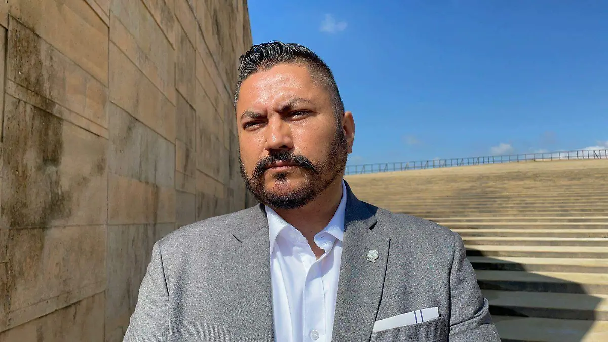 AGUS-F12E El Instituto de la Defensoría Publica tiene déficit de abogados. Indicó el titular del organismo, Antonio Mazari Benítez. (1)