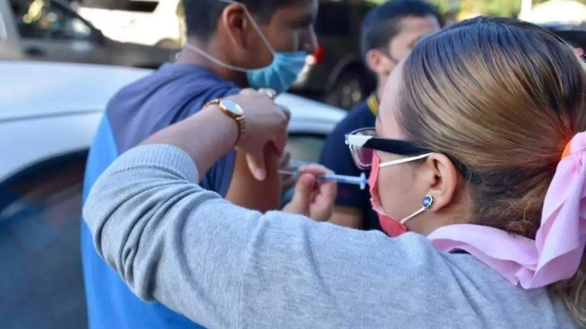 Informan las sedes donde serán vacunados los menores de 18 años con enfermedades crónicas -Archivo _ El Sol de Cuernavaca