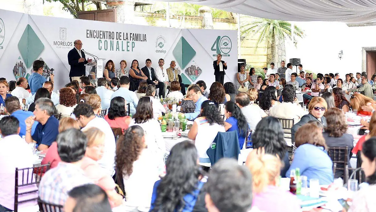 GRACO - ENCUENTRO CON LA FAMILIA CONALEP (4) (1)