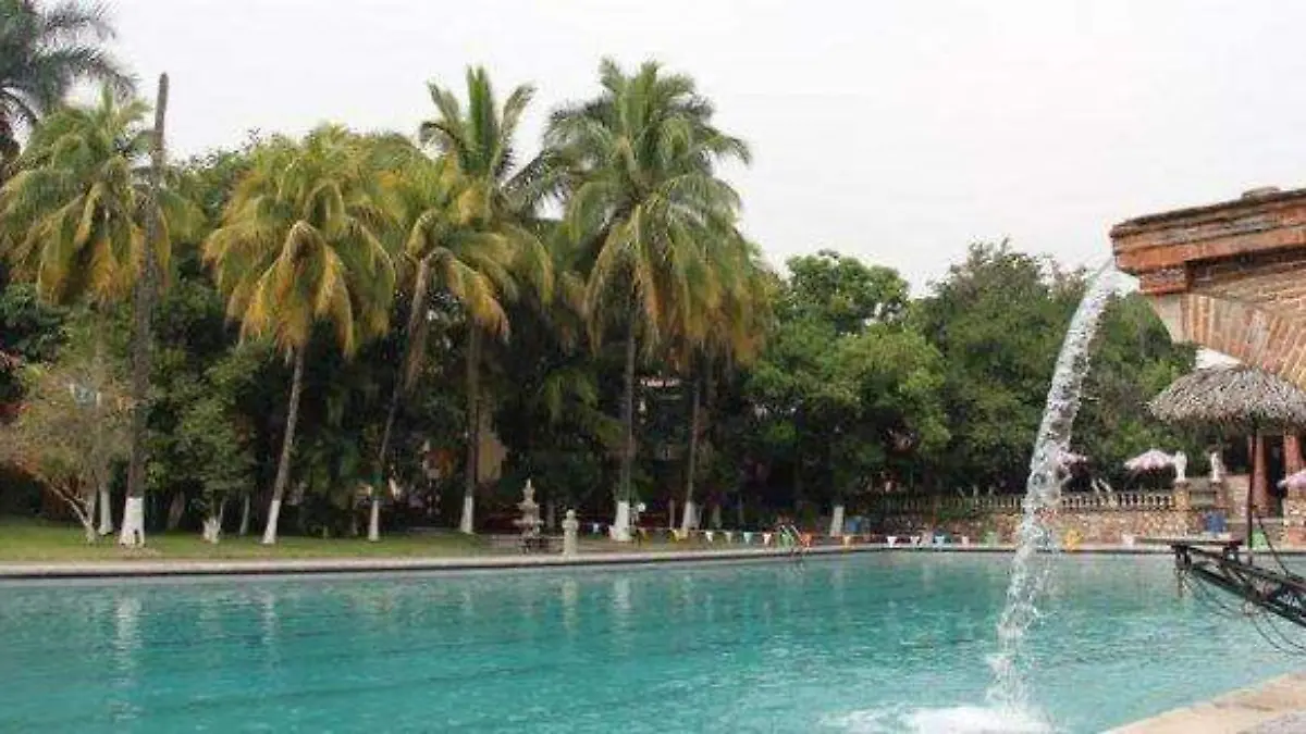 Balnearios-zacatepec-cerrados