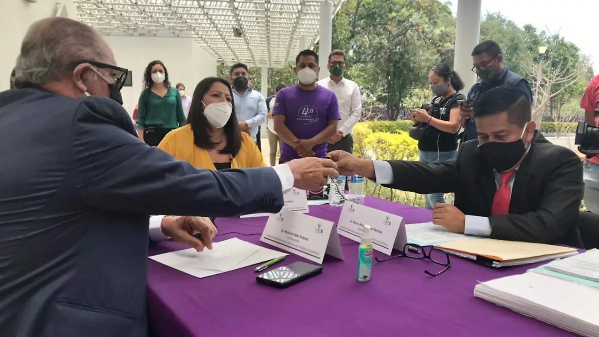 Toman posesión en el IMIPE en medio de cuestionamientos