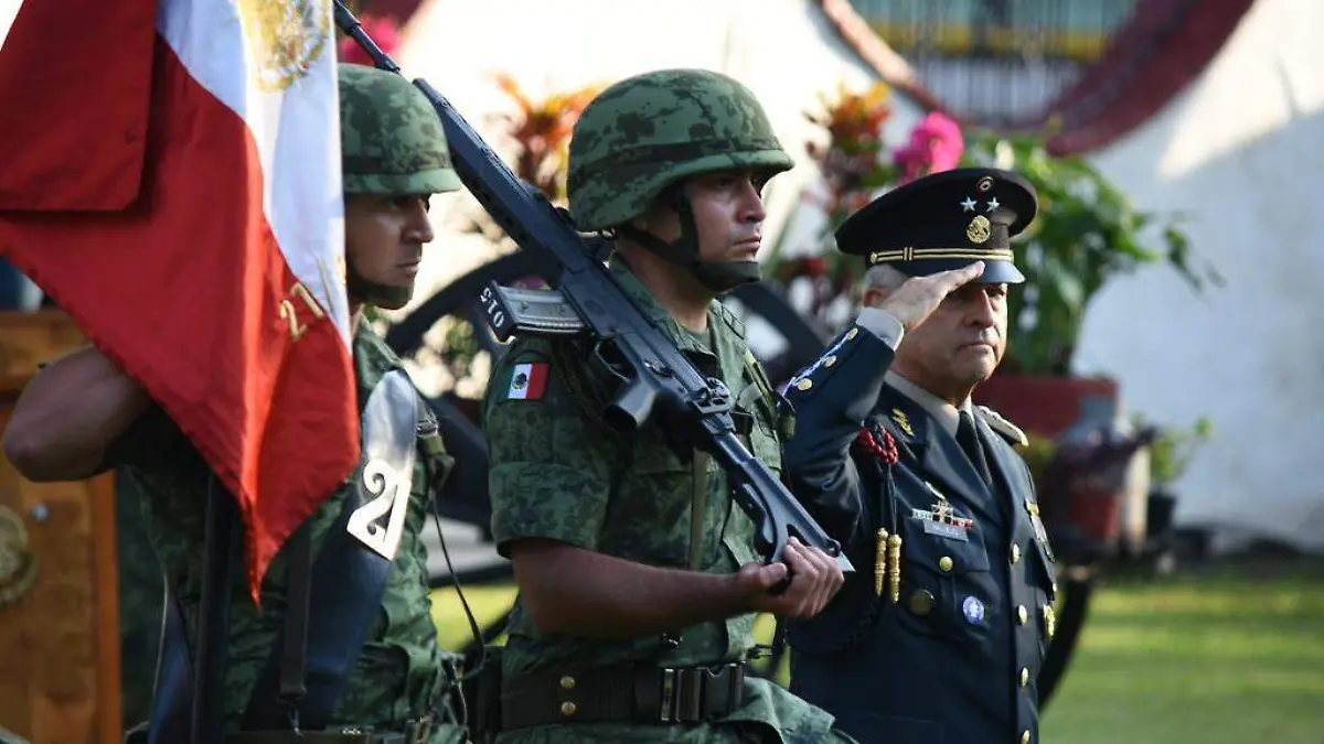 Rinde protesta 24 zona militar (1)
