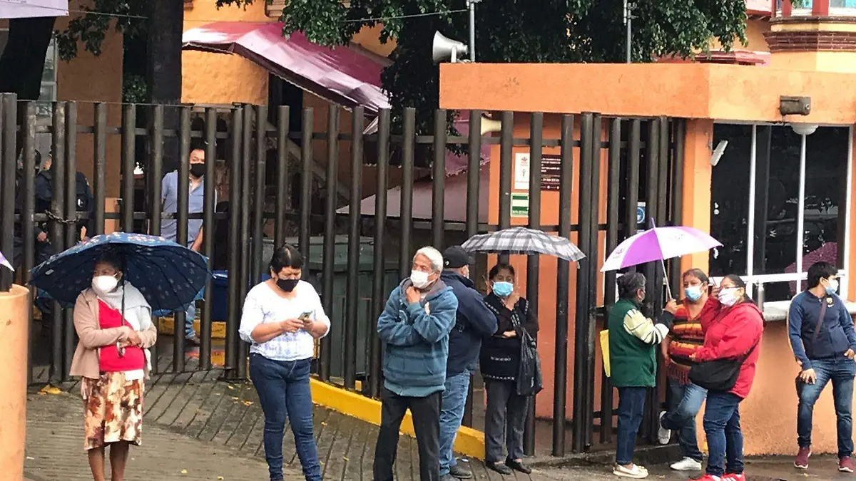 manifestacion-falta-agua-tesoreria-cuernavaca-froylan