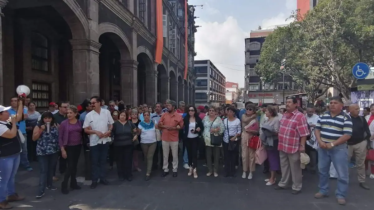 Maestros jubilados