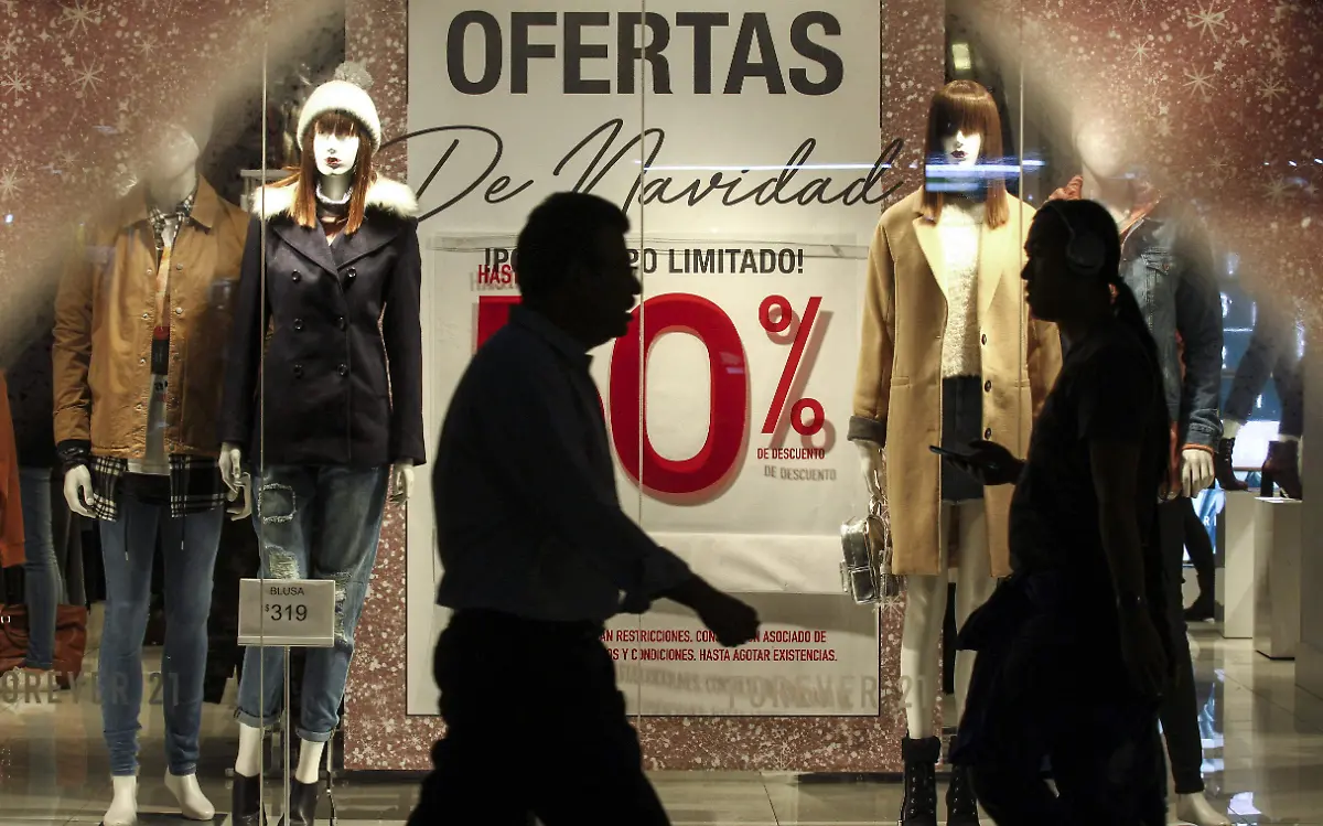 Durante esta época las personas definen su presupuesto y analizan la mejor manera de administrar sus compras de fin de año / Cuartoscuro