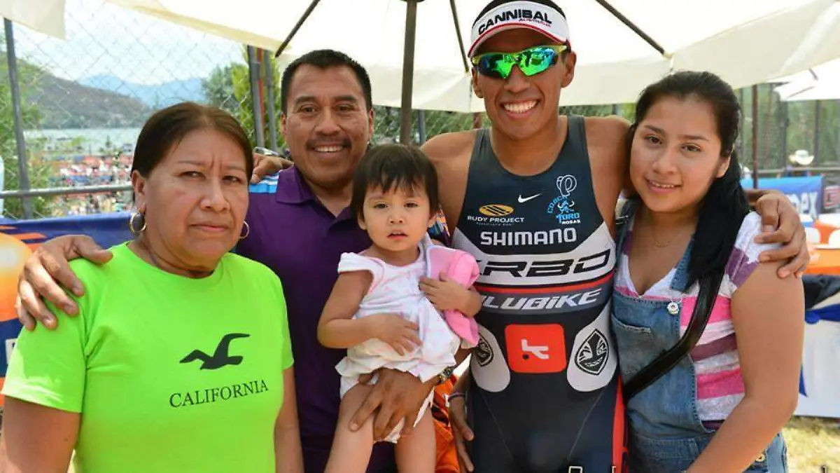 24-IRVING PEREZ TRIATLON-F-F-MT