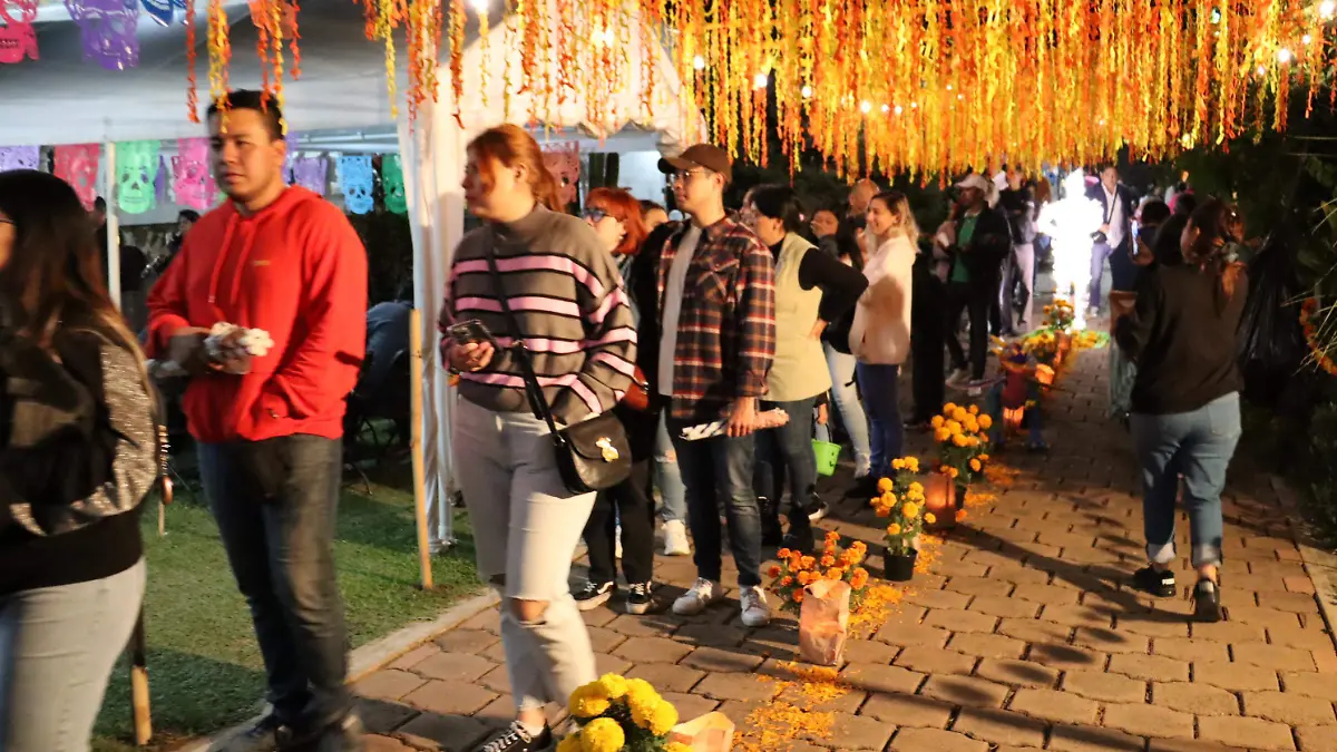 LUIS-F3E El alcalde de Cuernavaca, José Luis Urióstegui Salgado mencionó que durante las celebraciones del Día de Muertos, la capital morelense cerró con saldo blanco ARCHIVO (4)