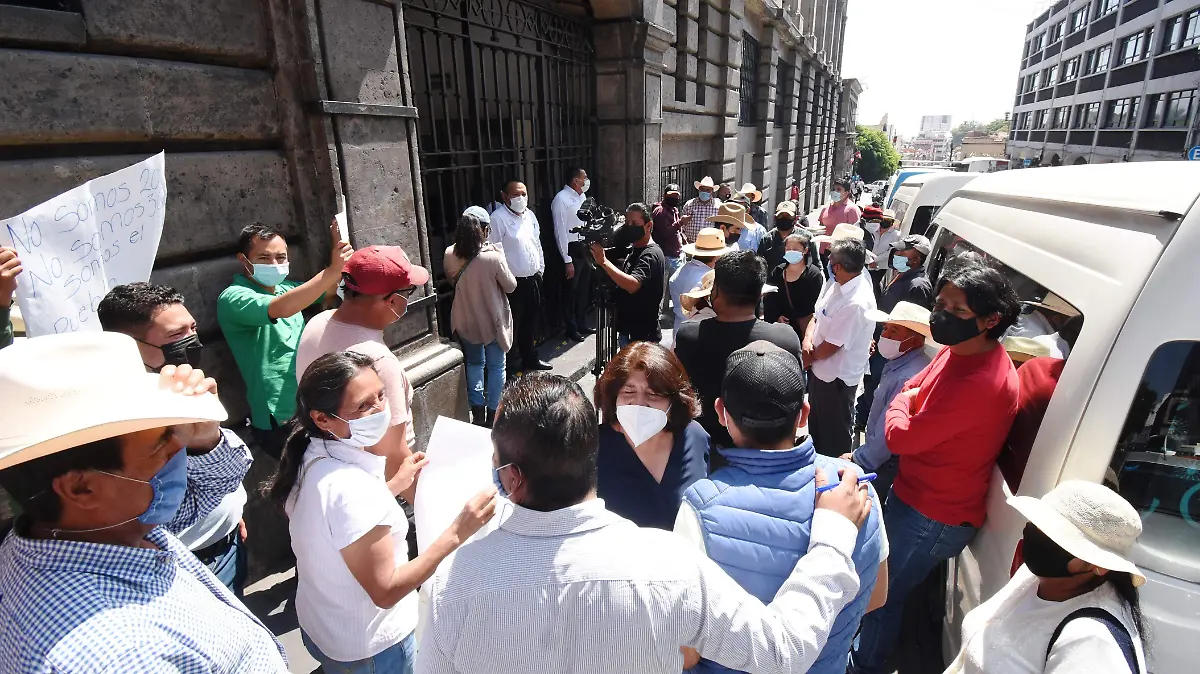 Ciudadanos de Hueyapan