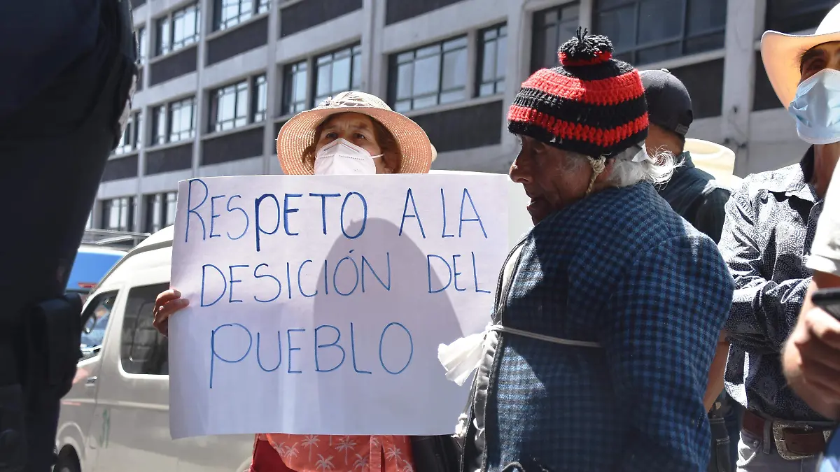 Ciudadanos de Hueyapan