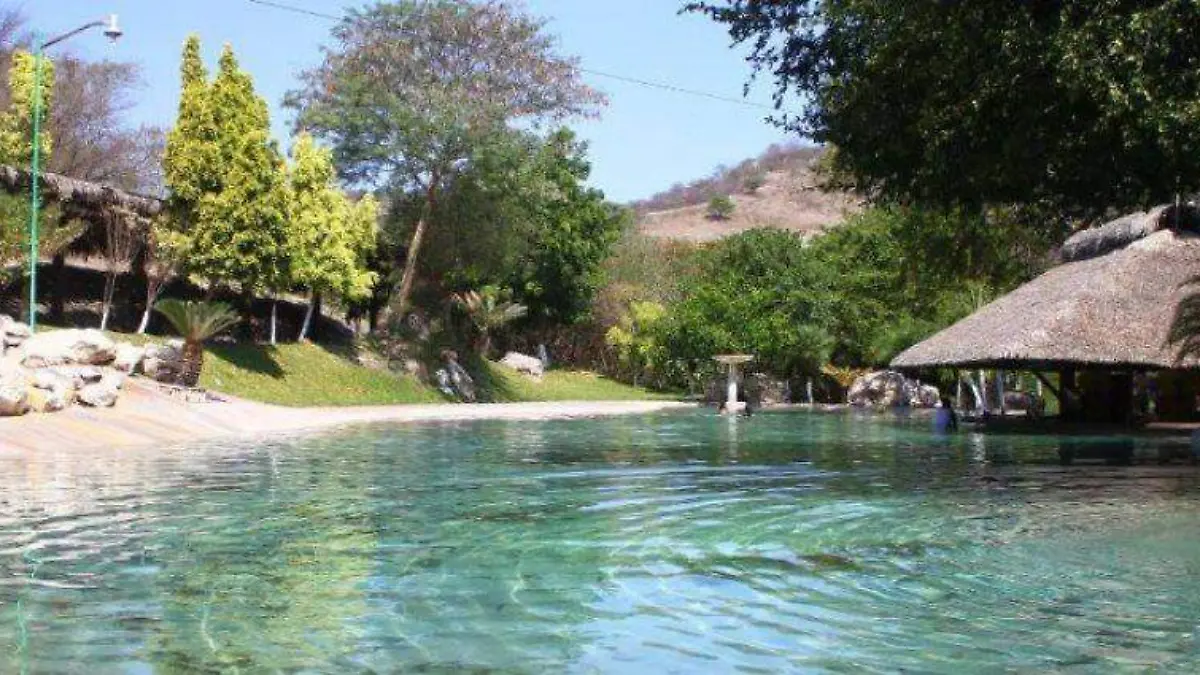 Balneario-jojutla-turistas