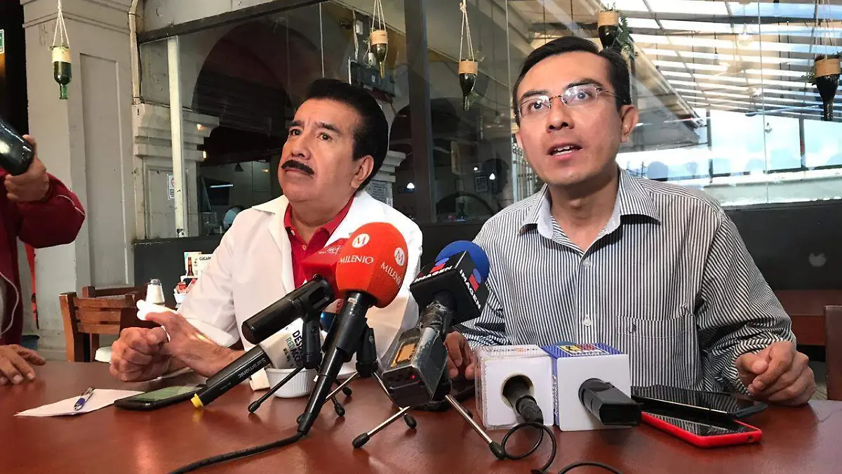 Rueda de prensa a médicos