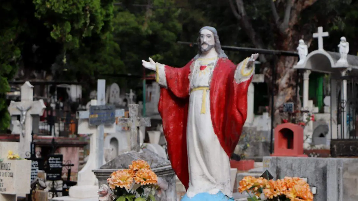 panteones-saturados-cuernavaca-froylan (1)