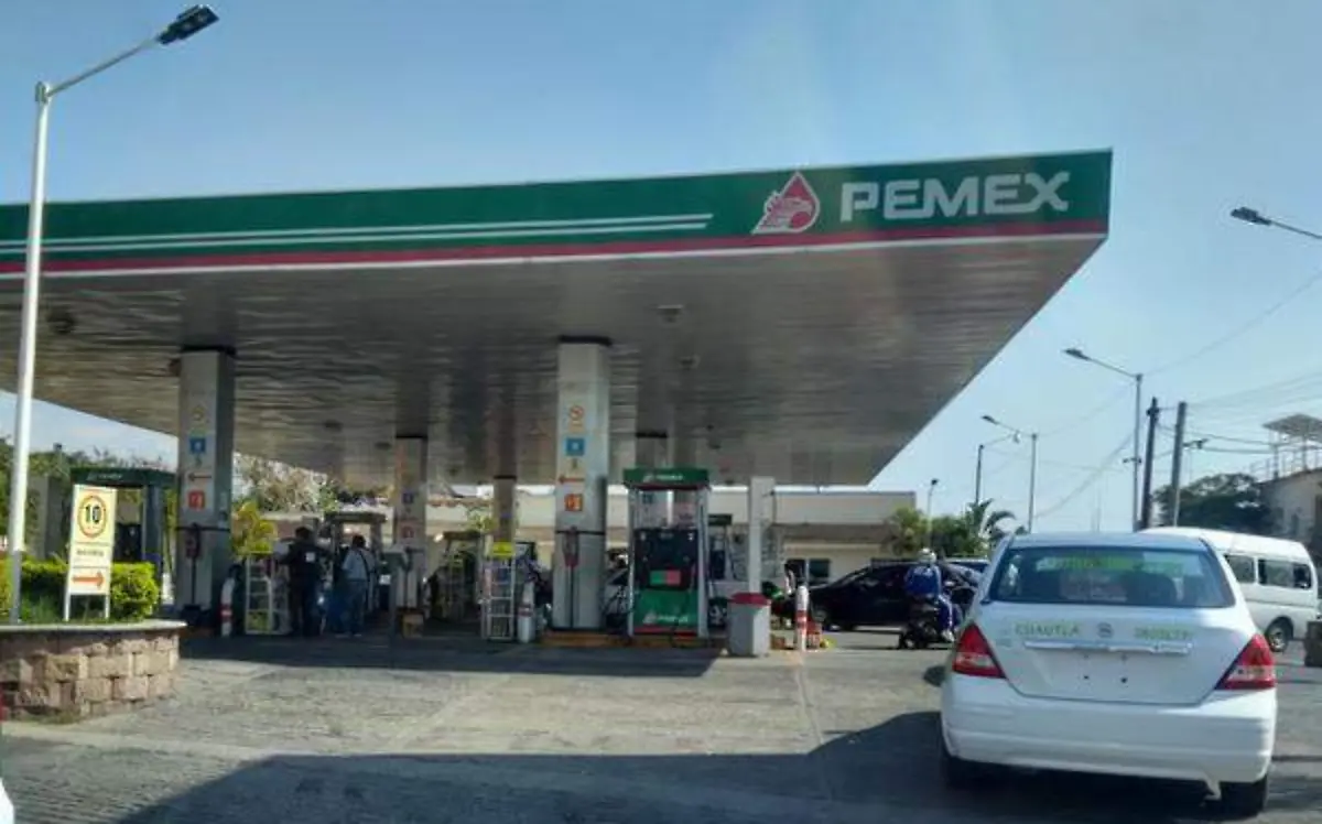 Reportan gasolineras faltante del combustible- DULCE GAVIÑA