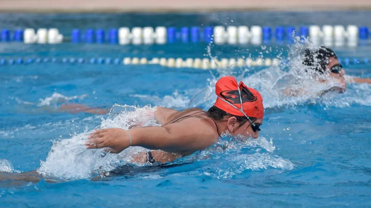anuncian-copa-natación-curso-cortesía
