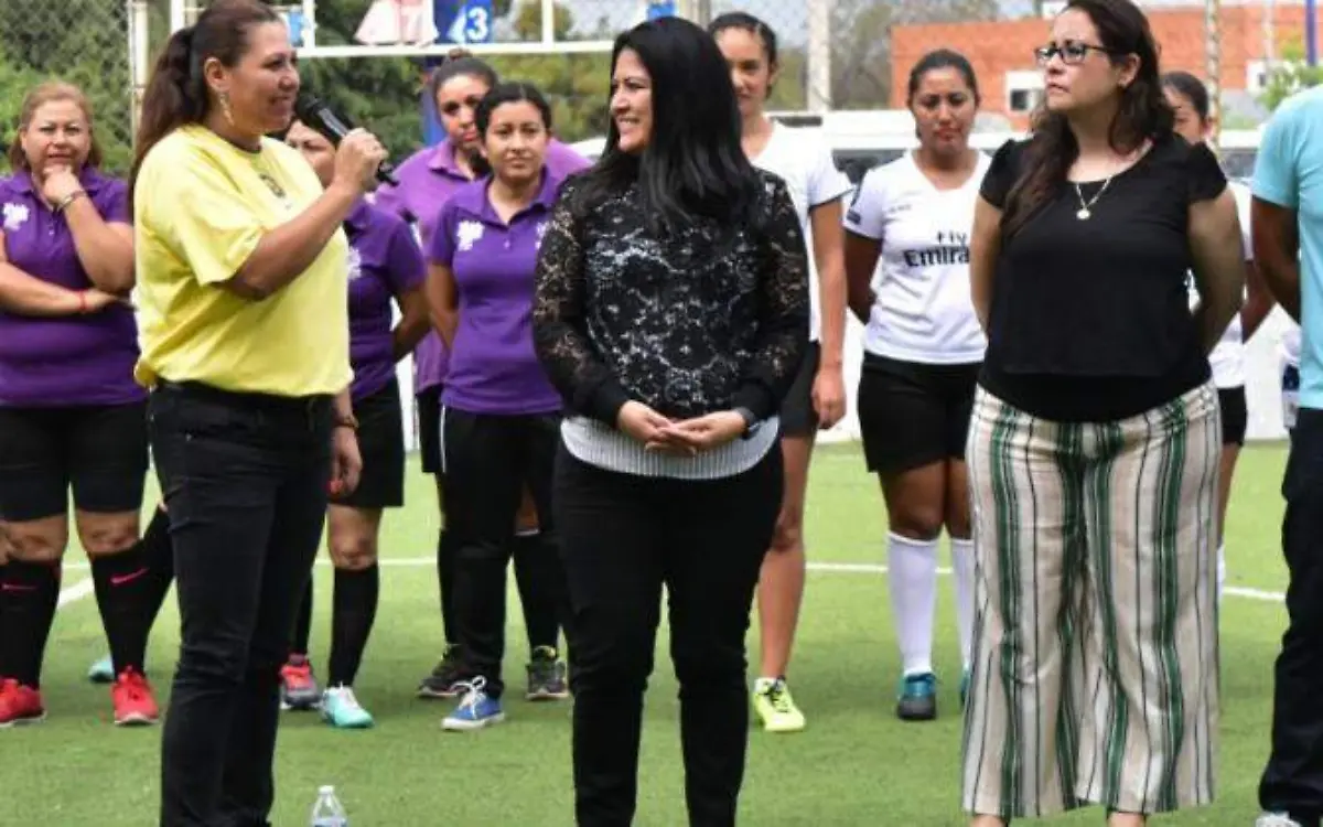 24-FUTBOL FEMENIL