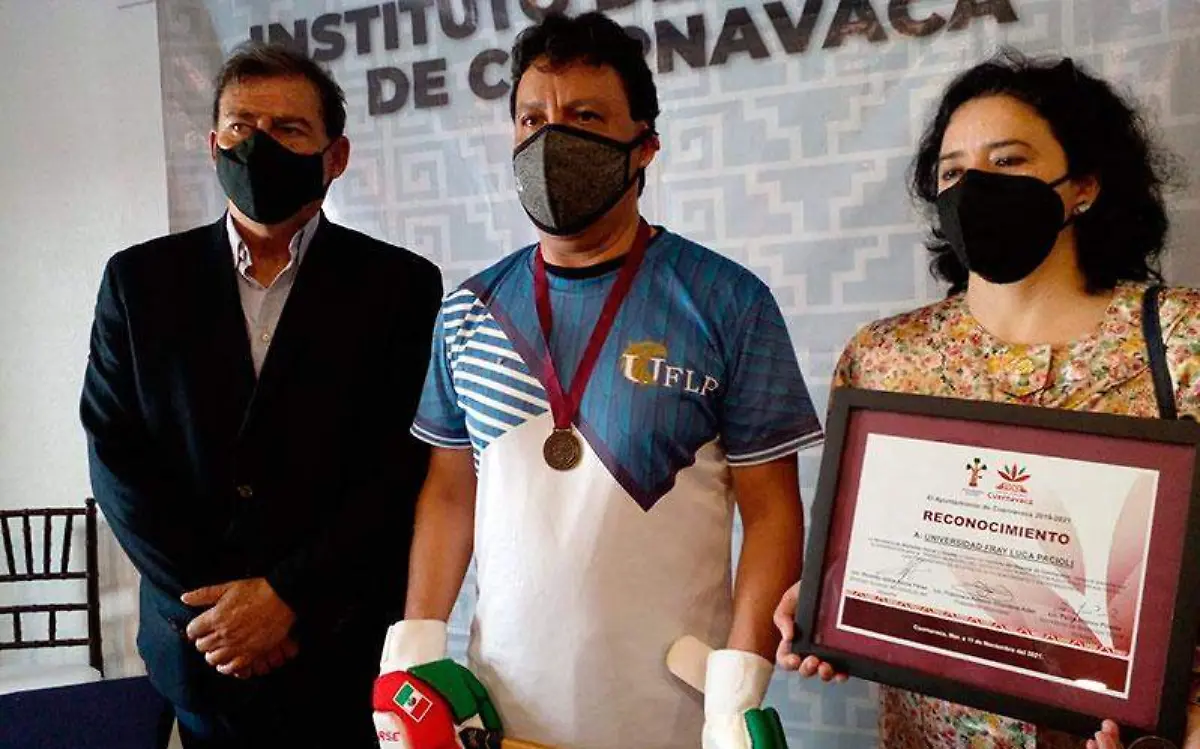 premio-entrenador-hockey