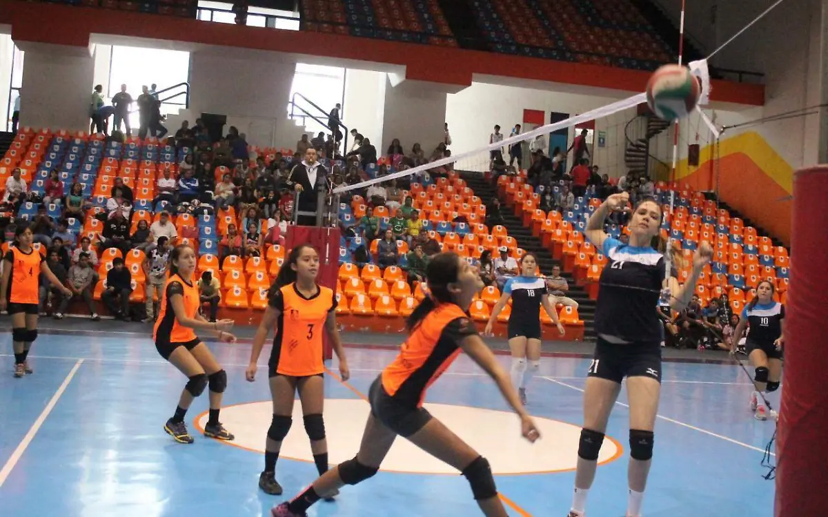 Encuentro de volibol femenil