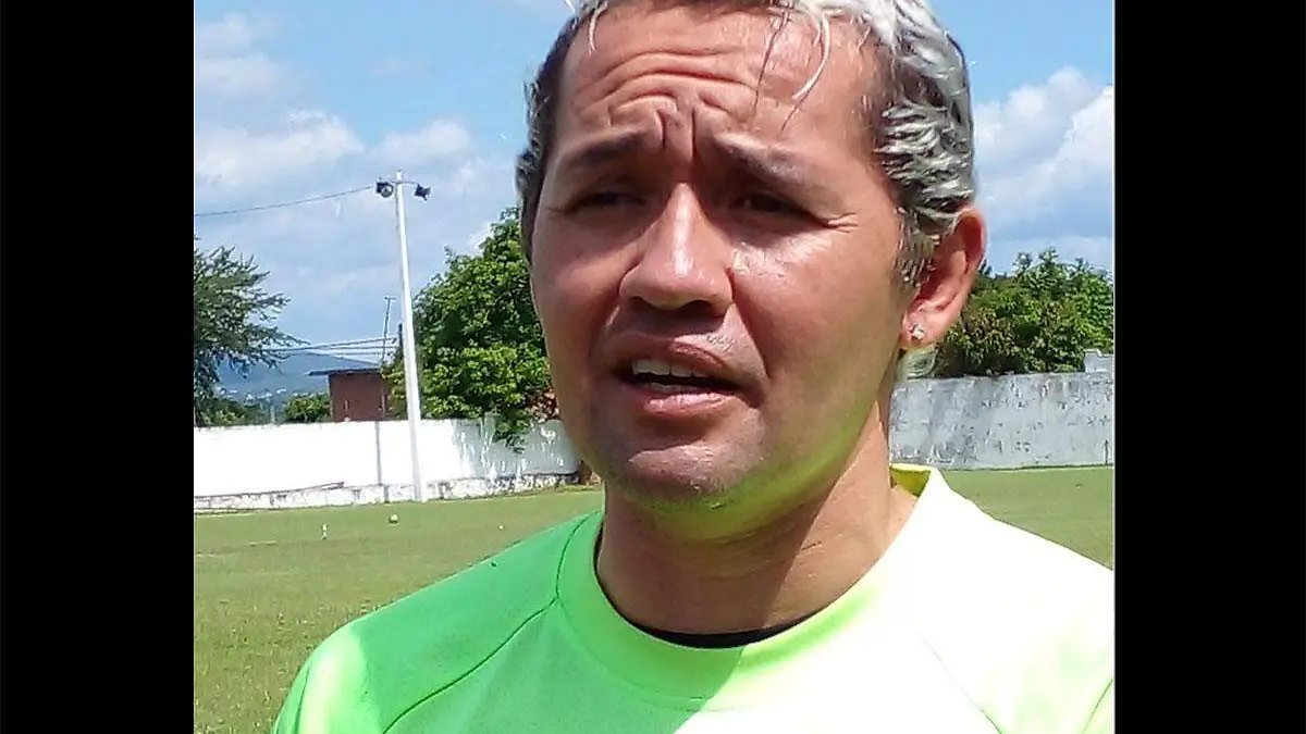 parejita-lopez-pumas