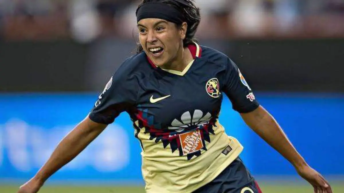 Se trata de su mejor año en lo deportivo, dijo la futbolista