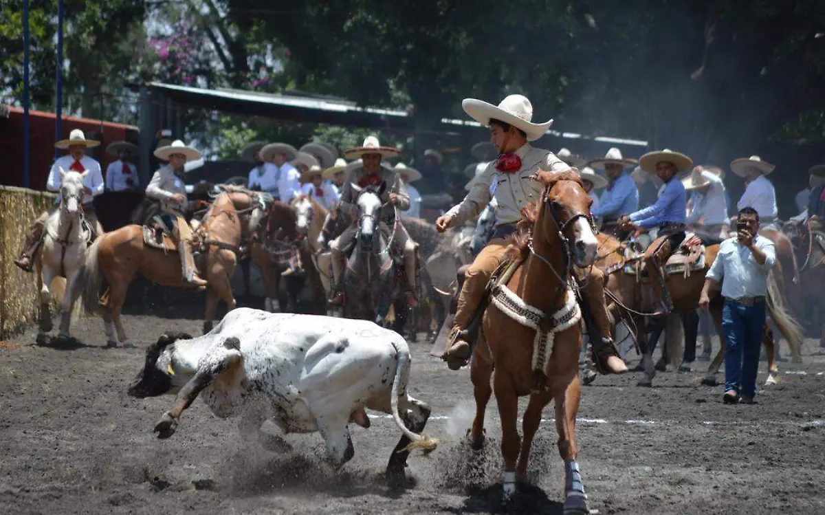 Homenaje en el Lienzo Charro/ Cortesía